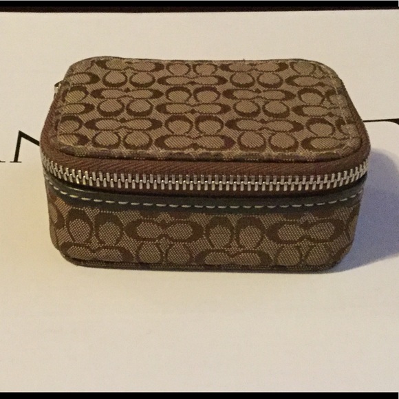 Coach travel pill case EUC includes bottles - Picture 2 of 6